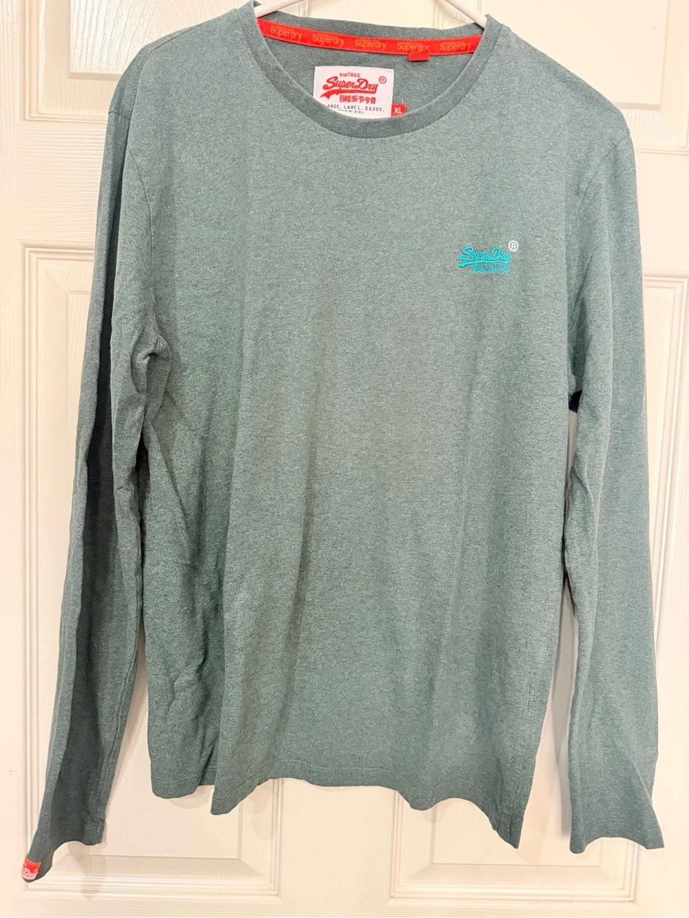 Superdry Men’s Crewneck Sweater in Sage Green